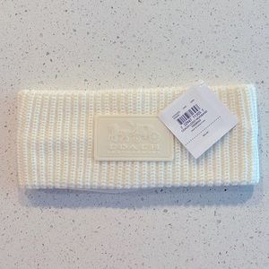 COACH KNIT WINTER HEADBAND WITH RUBBER LOGO PATCH, CREAM, NWT! ❄️